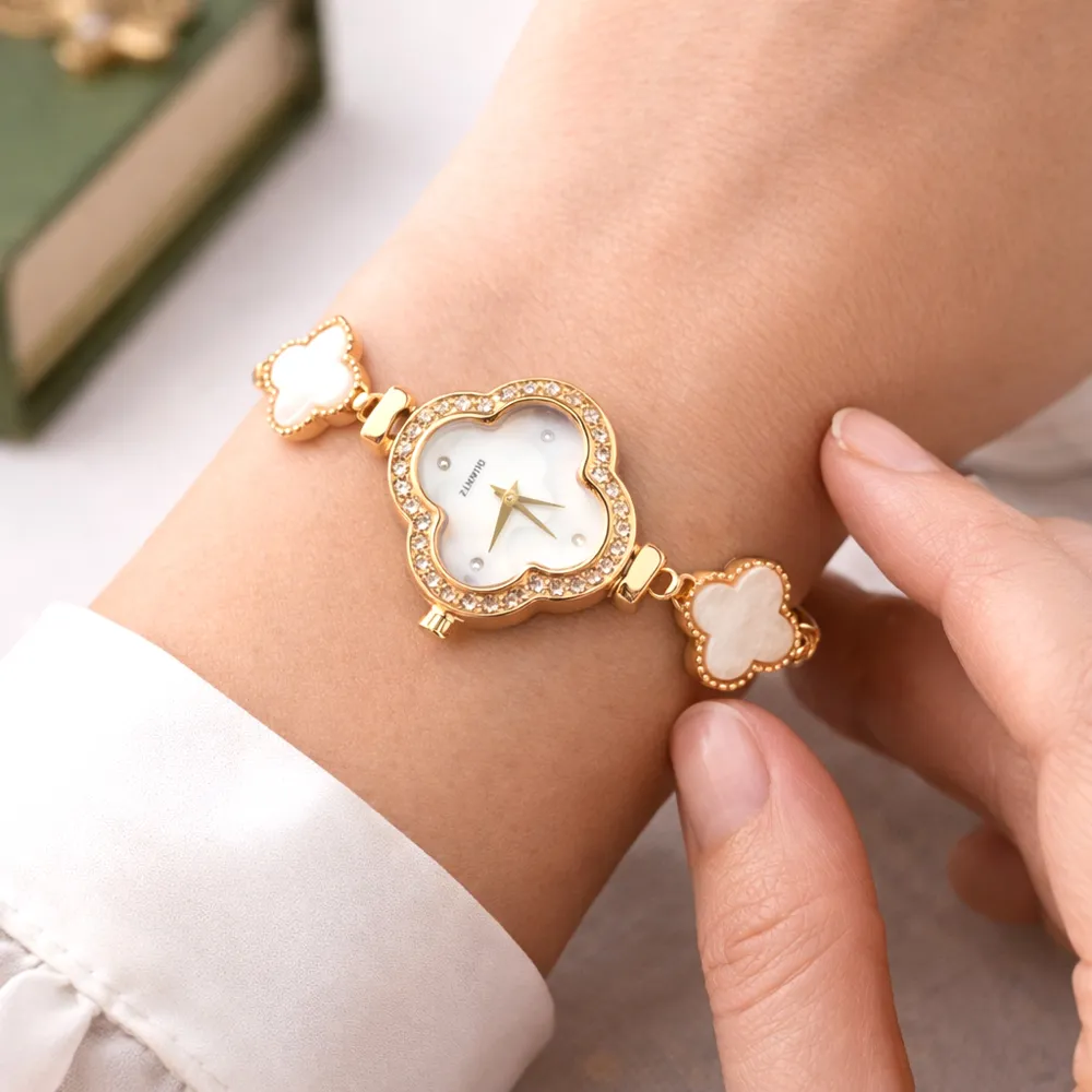 2d36d0c2-c57a-4d82-9eba-9637ff9a904b_DSC06309 Luxury Jewelry Gift Box Set with Bracelet, Watch, - Image 1